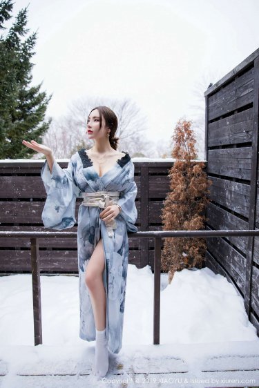 反骨绯歌